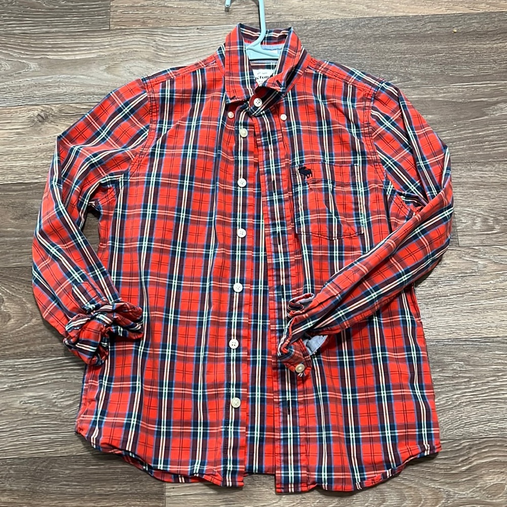 Boys large Abercrombie plaid button up top 12/14